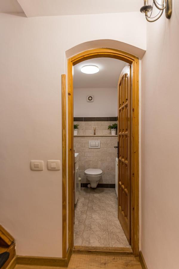 בראשוב Home Alone מראה חיצוני תמונה